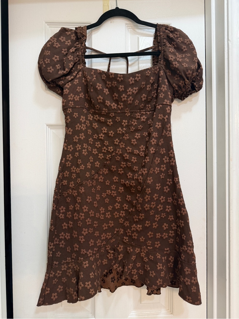 Storia | Brown Floral Textured Puff Sleeve Mini Dress | Size Small
